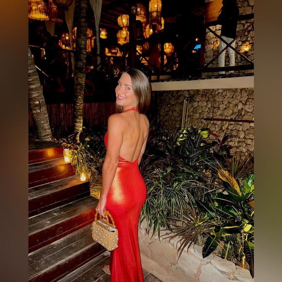 NIALI 🔥 Revolve Halter Gown in Orange shimmer Sz 2 - Picture 6 of 15